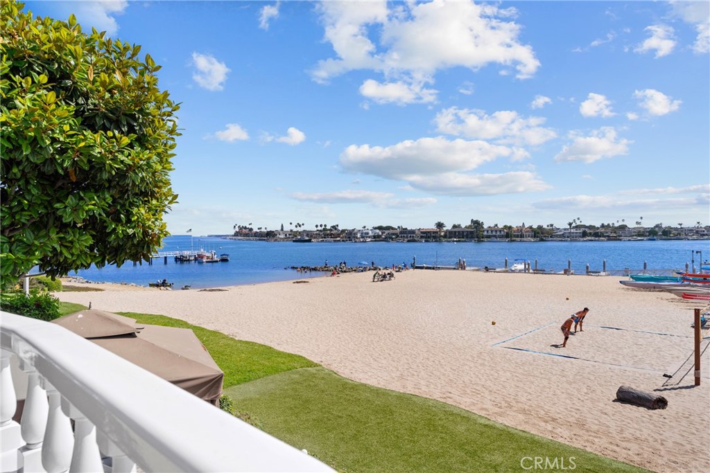 Bayside Drive Custom (BSCH) - Residential