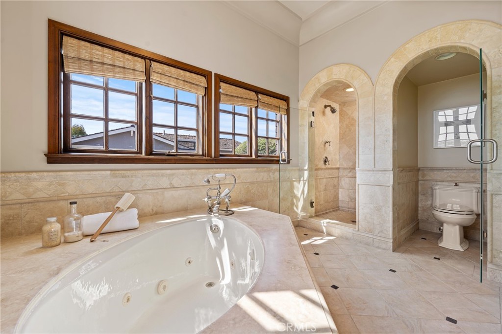 Bayside Drive Custom (BSCH) - Residential