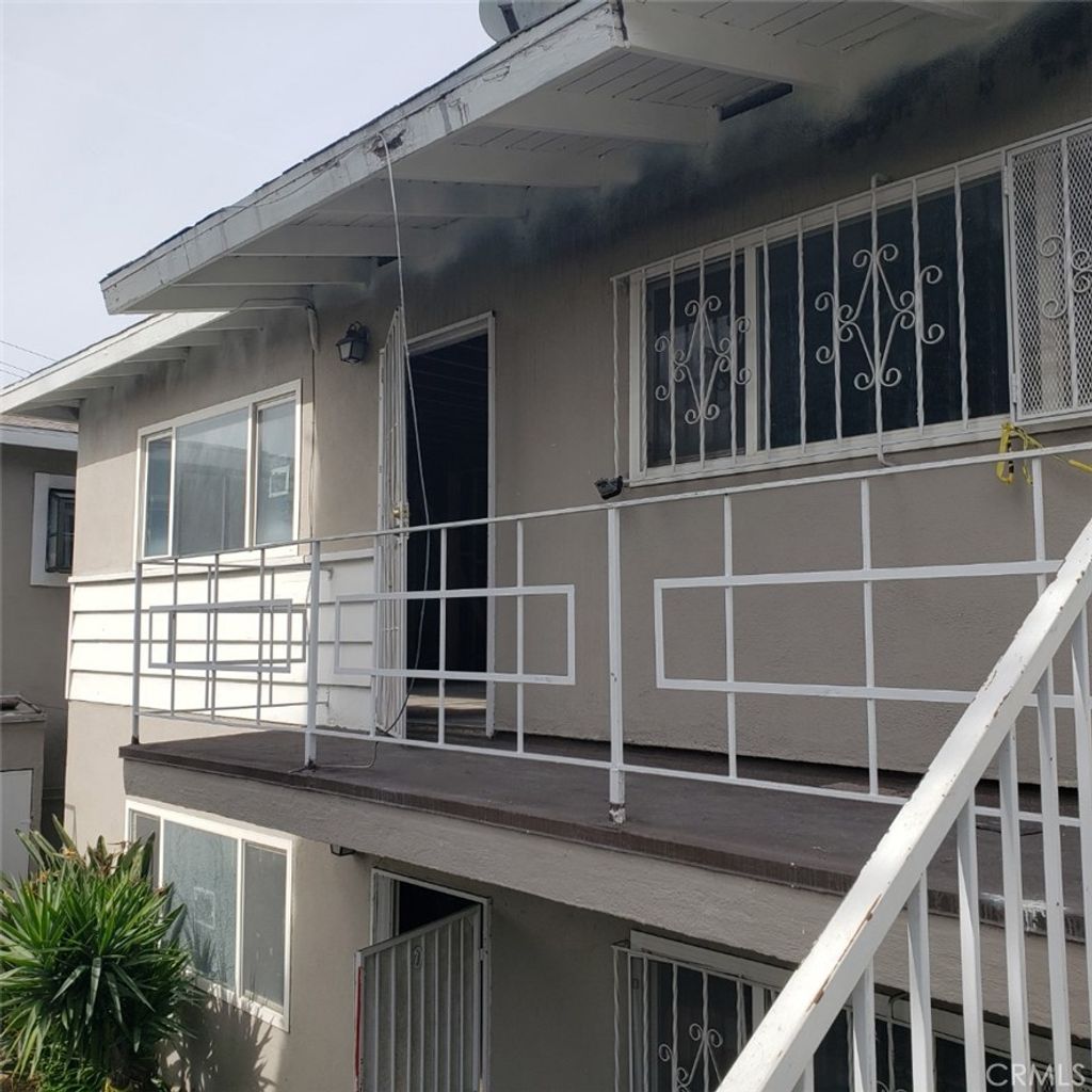 listing image 130723813975965698350
