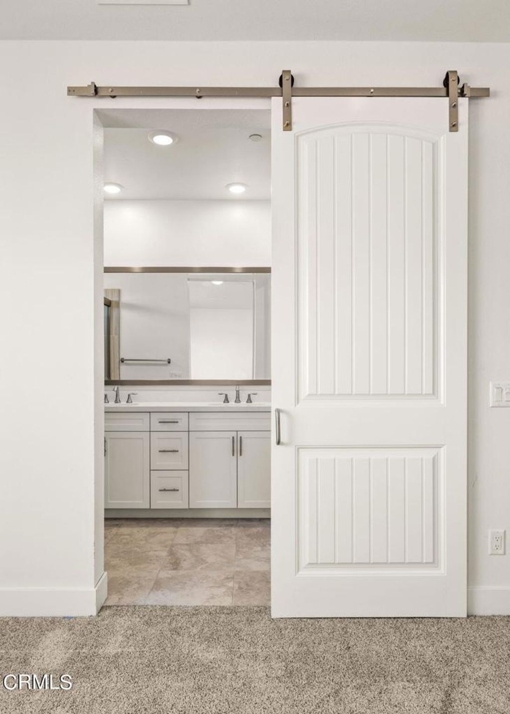 listing image 130726891452661820059