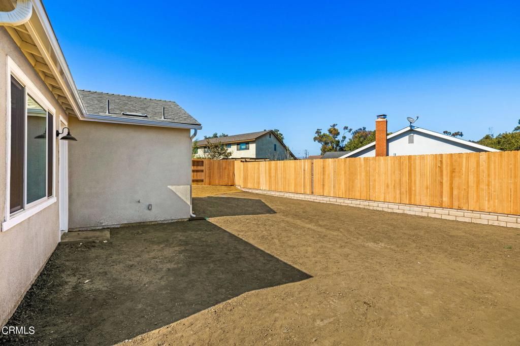 listing image 130726708056384558322