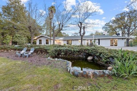 A home in Mariposa