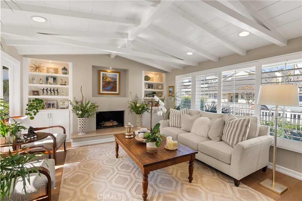 2602 Circle Drive
