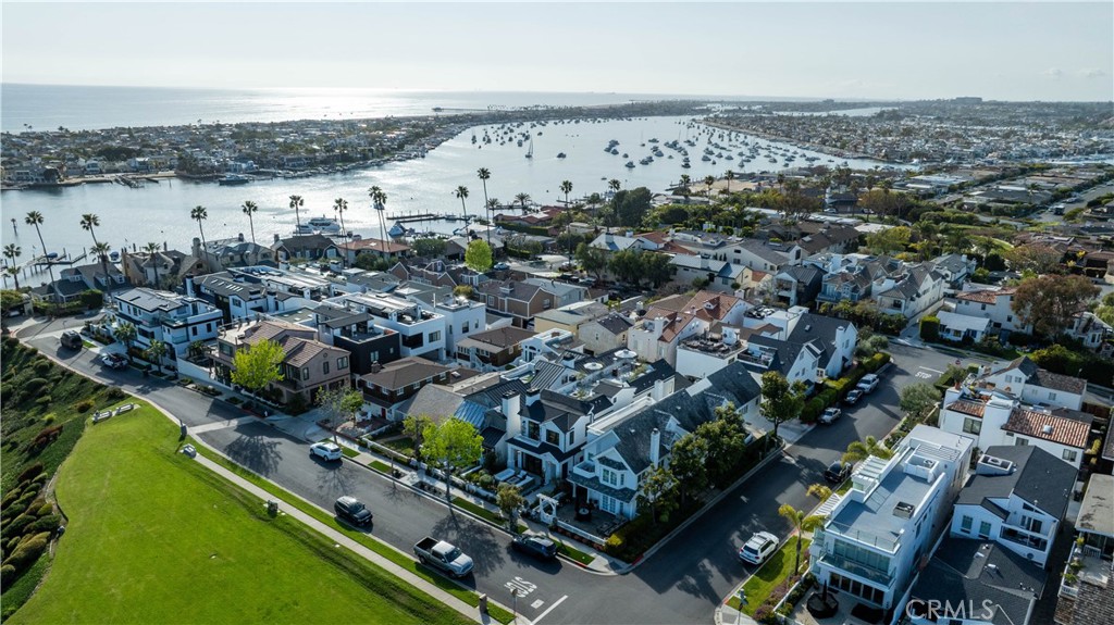 Corona del Mar South of PCH (CDMS) - Residential