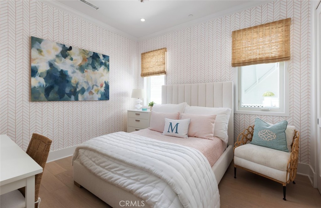 Corona del Mar South of PCH (CDMS) - Residential