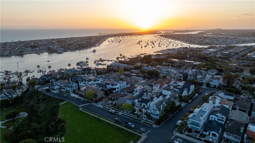 Corona del Mar South of PCH (CDMS) - Residential