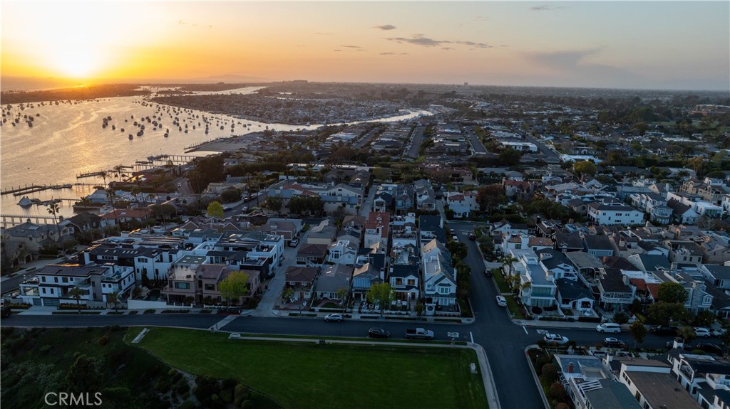 Corona del Mar South of PCH (CDMS) - Residential