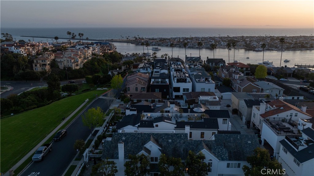 Corona del Mar South of PCH (CDMS) - Residential