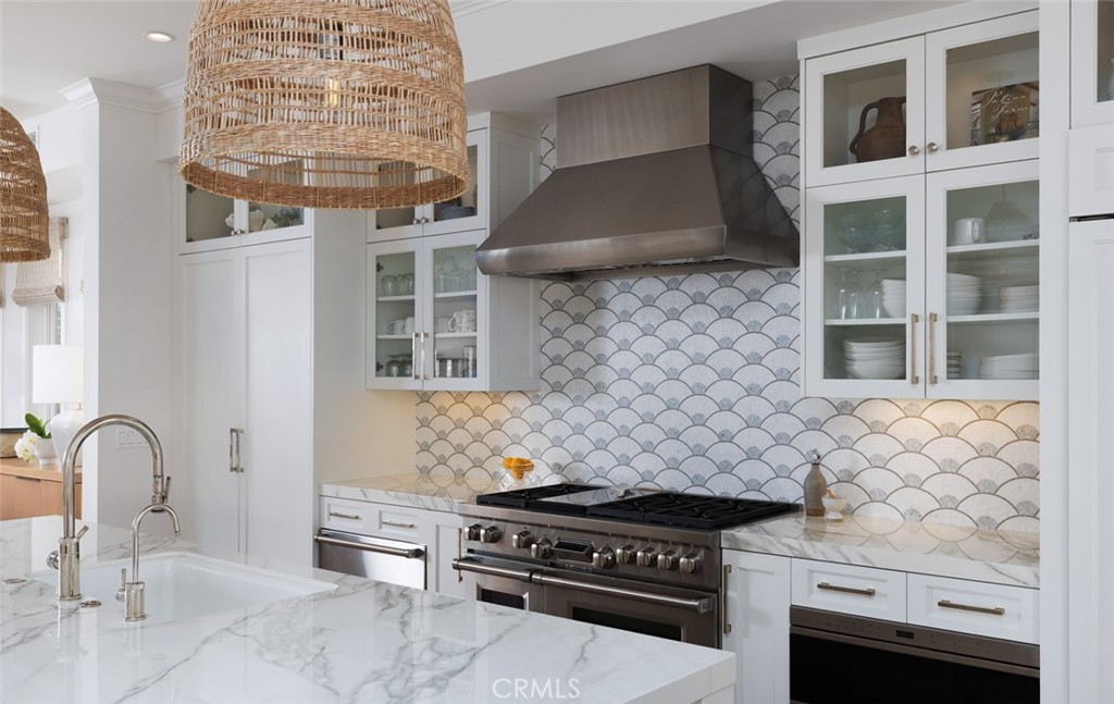 Corona del Mar South of PCH (CDMS) - Residential