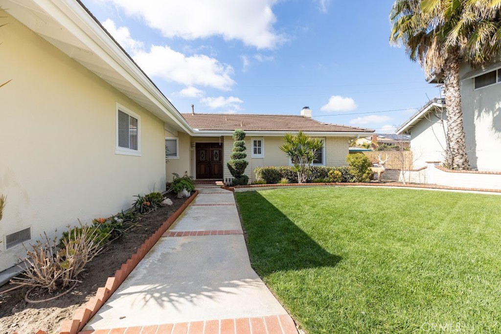 La Linda (Mile Square) (LALM) - Residential Lease