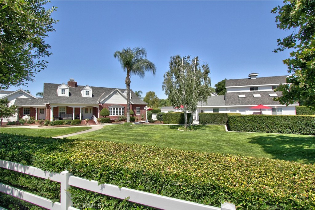 41548 Hutchison Court