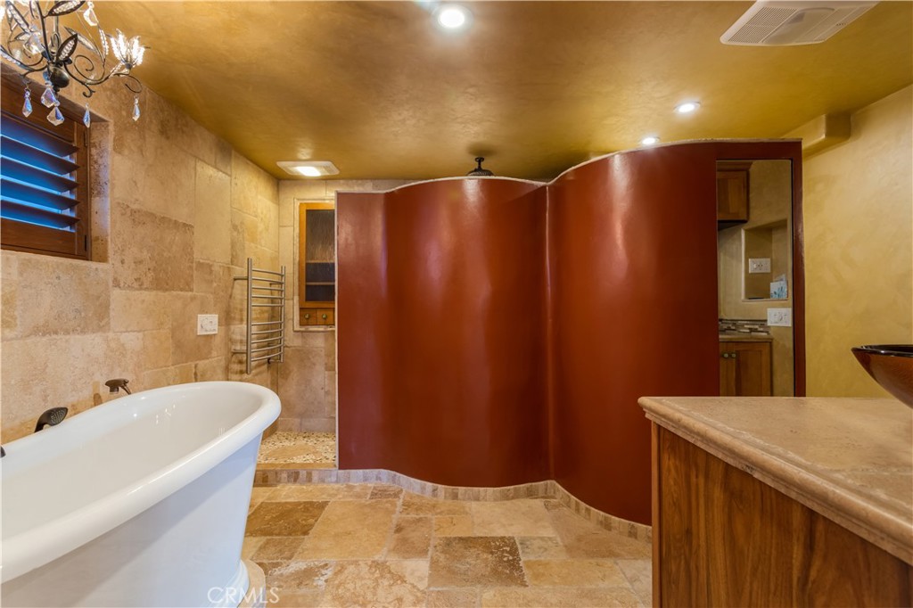 Photo 41 of 56 of 1310 W Lakeshore Drive house