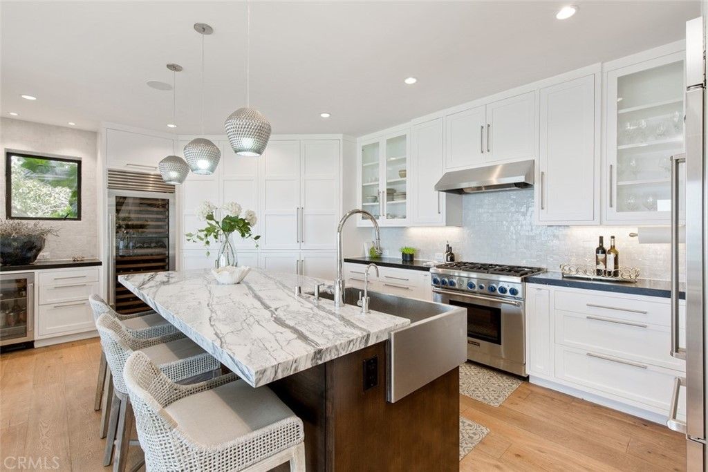 listing image 130720188586737296218