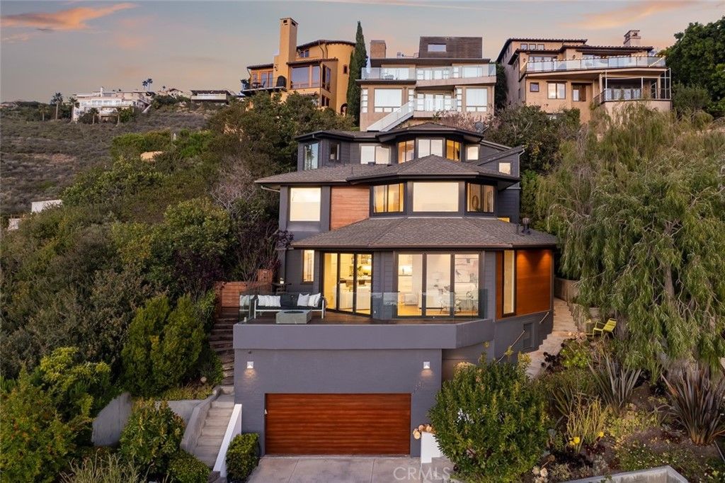 listing image 130726037093901895478