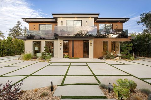 A home in Tarzana