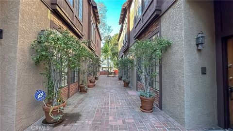 A home in Studio City