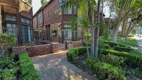 A home in Studio City