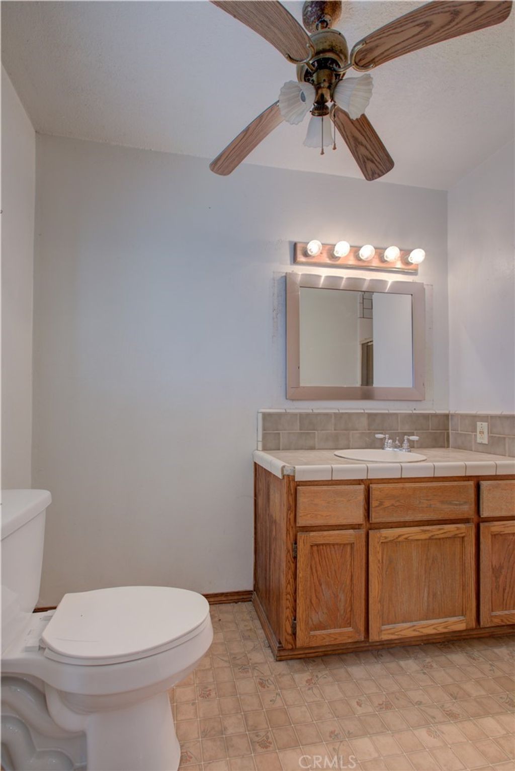 listing image 130729027981745921081