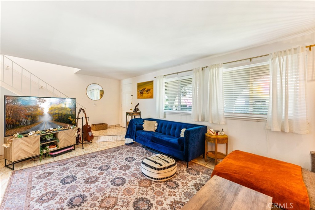 10026 bloomfield avenue