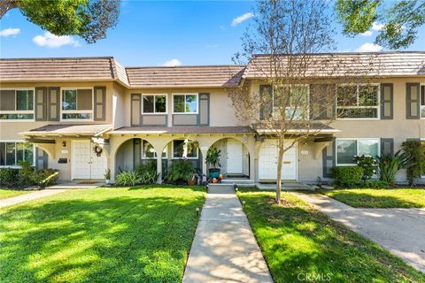 10026 bloomfield avenue cypress ca 90630