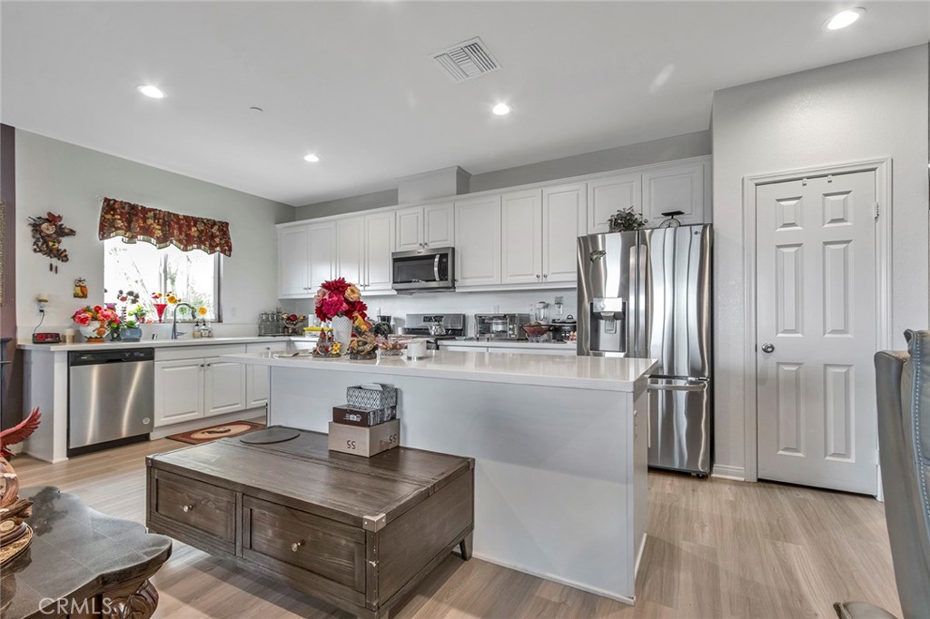 553 Chalakat Court