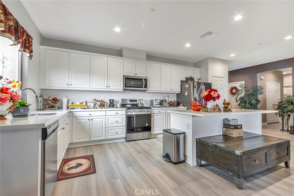 553 Chalakat Court