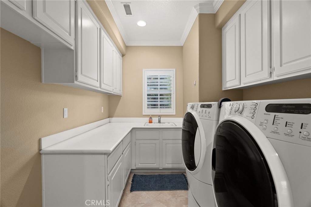 Twin Oaks - Residential