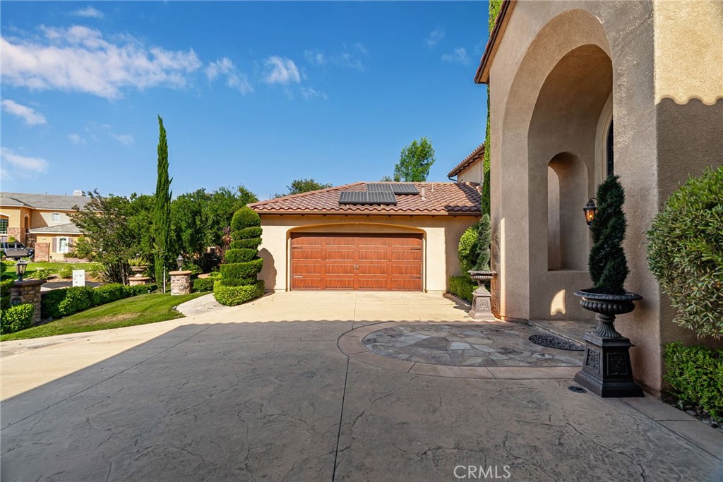 Twin Oaks - Residential