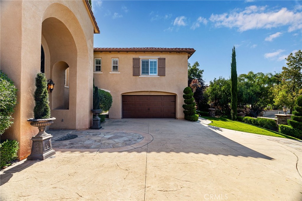 Twin Oaks - Residential