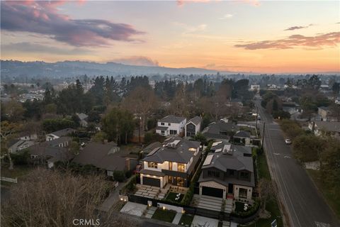 A home in Studio City