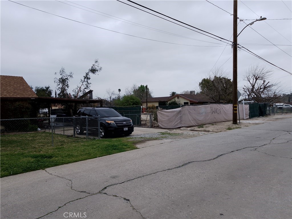 4043 Newmark Avenue