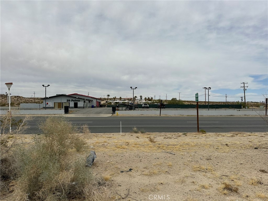 6 adjacent lots on the hwy zoned commercial totaling 34,090 sq.ft or .78 acres.
From street to street flanked by Clara Ave. and Mesquite Springs Rd.
Great investment opportunity in the up and coming city of 29 Palms which has the entrance to the Joshua Tree National Park and the USMC Base.