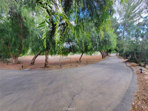 A home in Agua Dulce