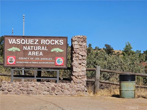 A home in Agua Dulce