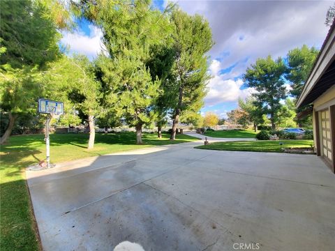 A home in Agua Dulce