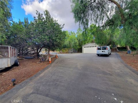 A home in Agua Dulce