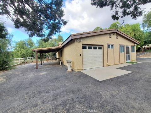 A home in Agua Dulce