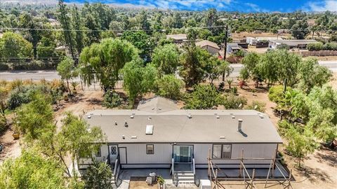 A home in Perris