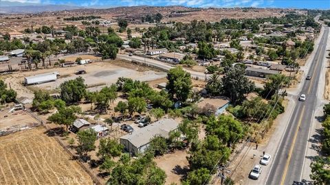 A home in Perris