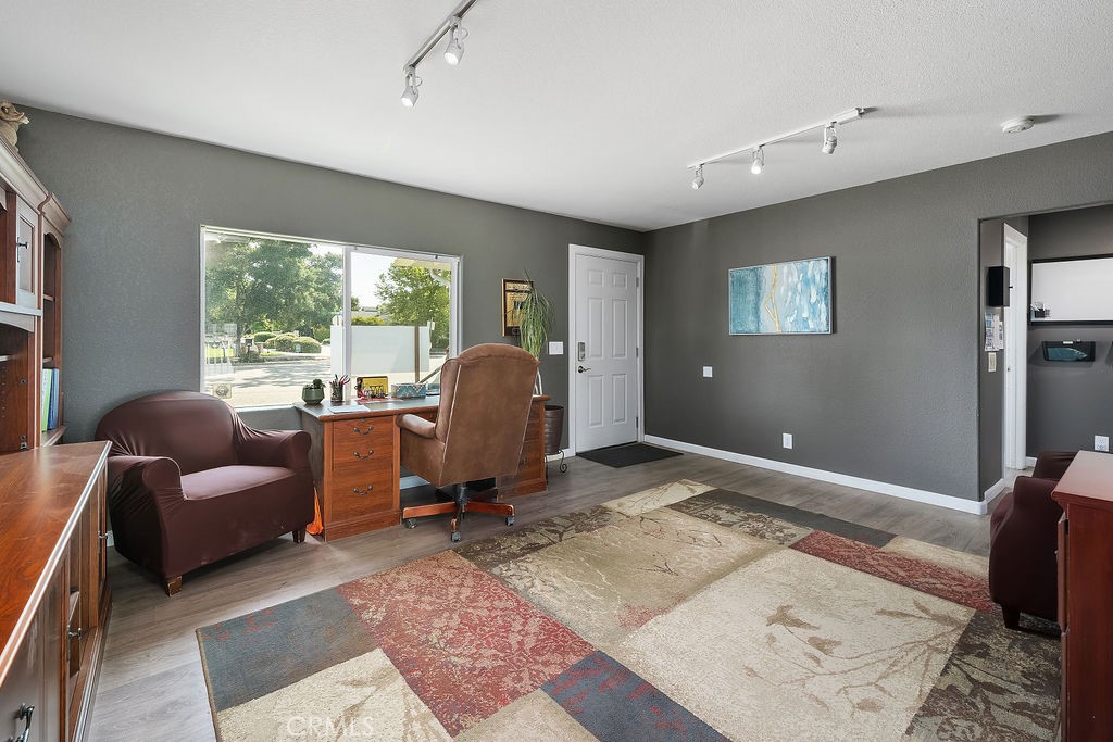 1680 El Camino Real