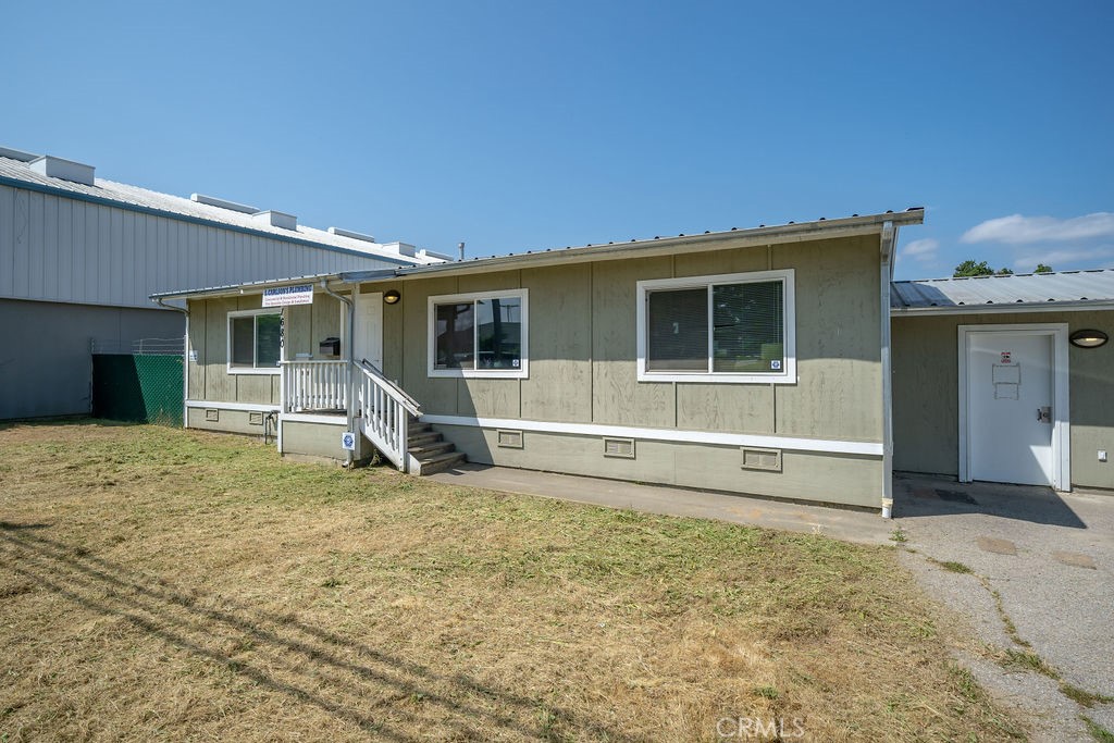 1680 El Camino Real