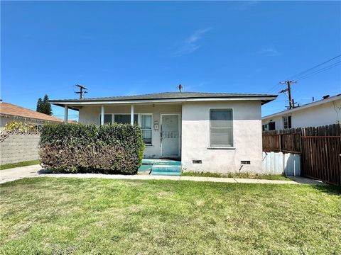 12153 186th Street Artesia CA 90701
