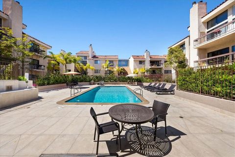 A home in Playa Del Rey