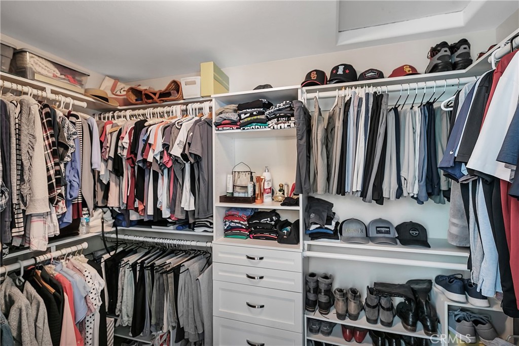 San Abella (SANTB) - Residential