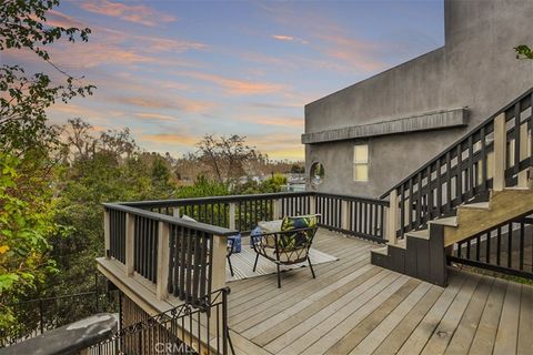 A home in Studio City