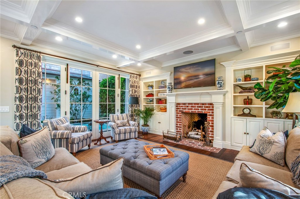 Lido Island (LIDO) - Residential