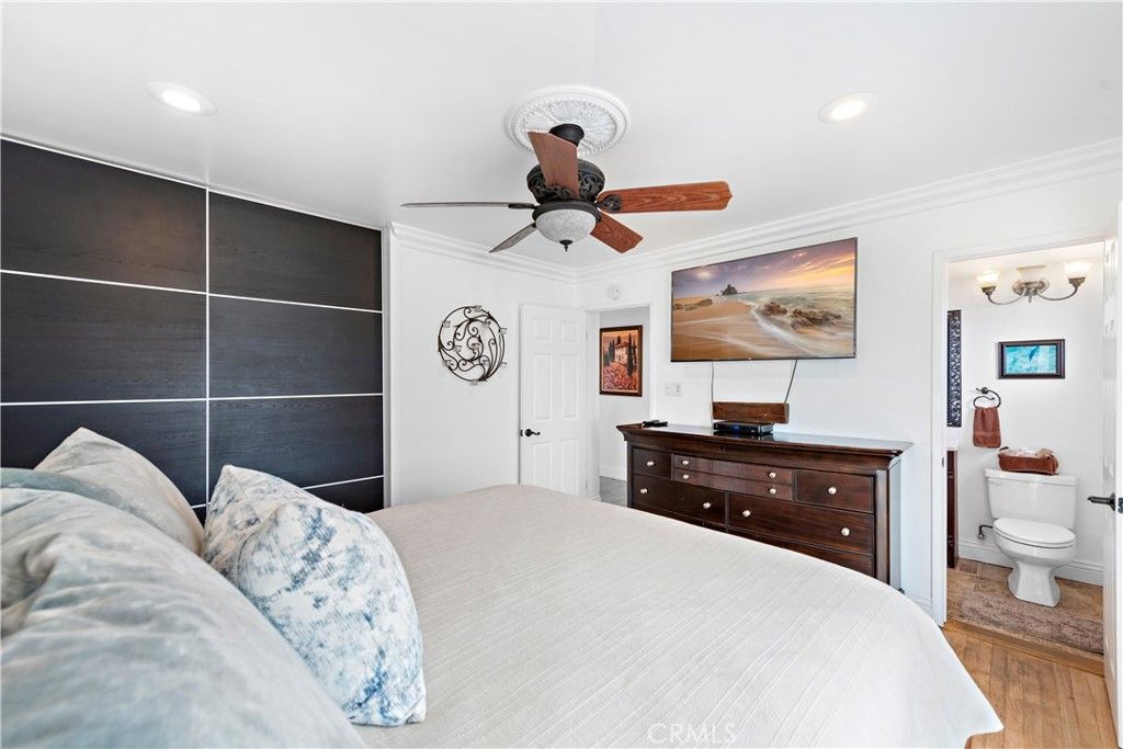 listing image 130726081332573953773