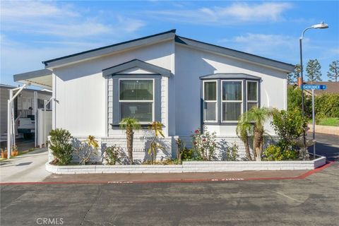 209 Road Runner Lane Fountain Valley CA 92708