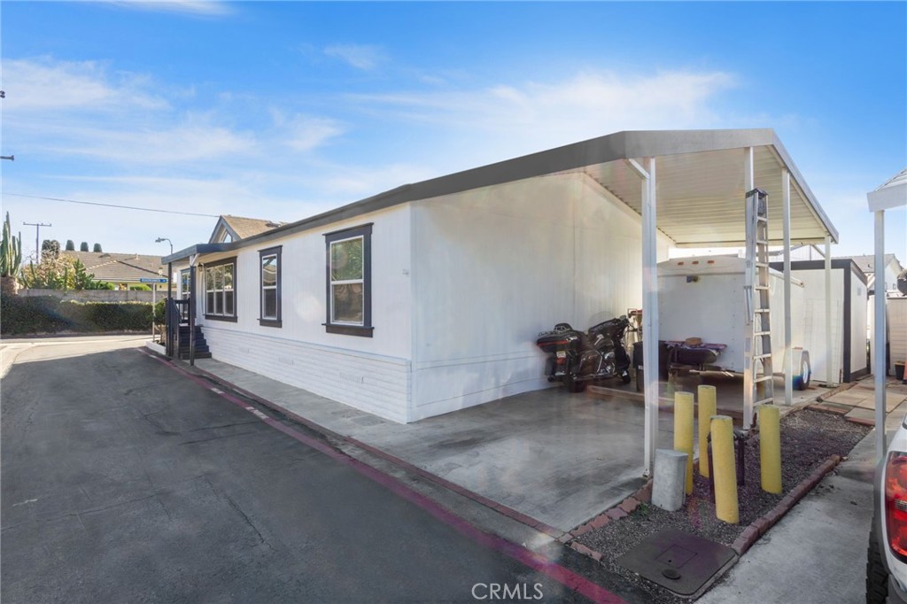 209 Road Runner Lane
