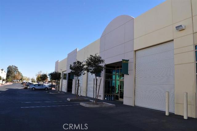 Rare availability within Ridgecrest Business Park! This property offers a mix of light industrial and commercial units, boasting ample parking and 2 on-site common area truck wells. Centrally located in the Victor Valley, this business park has easy access to Bear Valley Rd via Ridgecrest Rd. Unit 212 is a 1,237 SF industrial-flex space. Built out with a small front reception office (with HVAC), a restroom and a storage/warehouse area with front roll up door. Access: Street Special Features: None Lot Location Type: Standard Location Unit 1 Bathrooms: 0.00 Unit 2 Bathrooms: 0.00 Unit 3 Bathrooms: 0.00 Unit 4 Bathrooms: 0.00 Unit 1 Rent: 0.00 Unit 2 Rent: 0.00 Unit 3 Rent: 0.00 Unit 4 Rent: 0.00 Unit 1 SQFT: 0 Unit 2 SQFT: 0 Unit 3 SQFT: 0 Unit 4 SQFT: 0 Unit 1 Bedrooms: 0 Unit 2 Bedrooms: 0 Unit 3 Bedrooms: 0 Unit 4 Bedrooms: 0 Incld. in Mo. Assmt.: Other Loading: Dock,Truck Doors,Loading in Front # of Attached Spaces: 0 # of Detached Spaces: 0 # of RV Spaces: 0 Construction Materials: Tilt Up